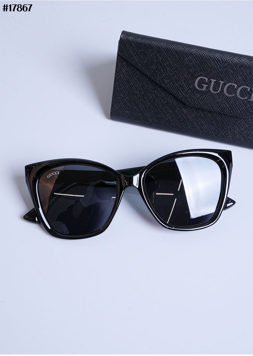 [GUCCI] 구찌 GG 퀄팅 캣 아이 뿔테 선글라스