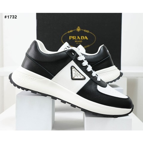 [PRADA] 프라다 삼각로고 범고래 스니커즈