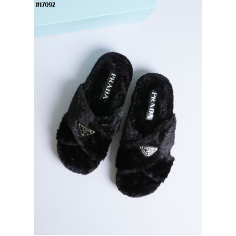 PRADA] 프라다 러버 솔 시어링 샌들