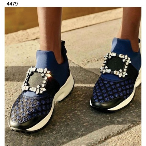 [Rogervivier] 수입프리미엄급 비브 런 스트라스 버클