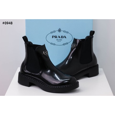 [PRADA] 프라다 브러쉬드 레더 첼시 부츠