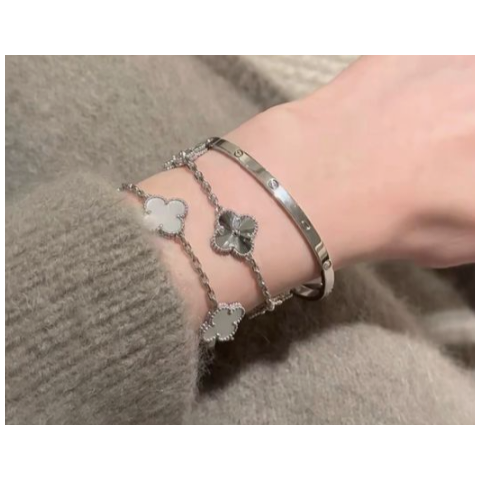 반VVV 빈티지 암함브라 팔찌