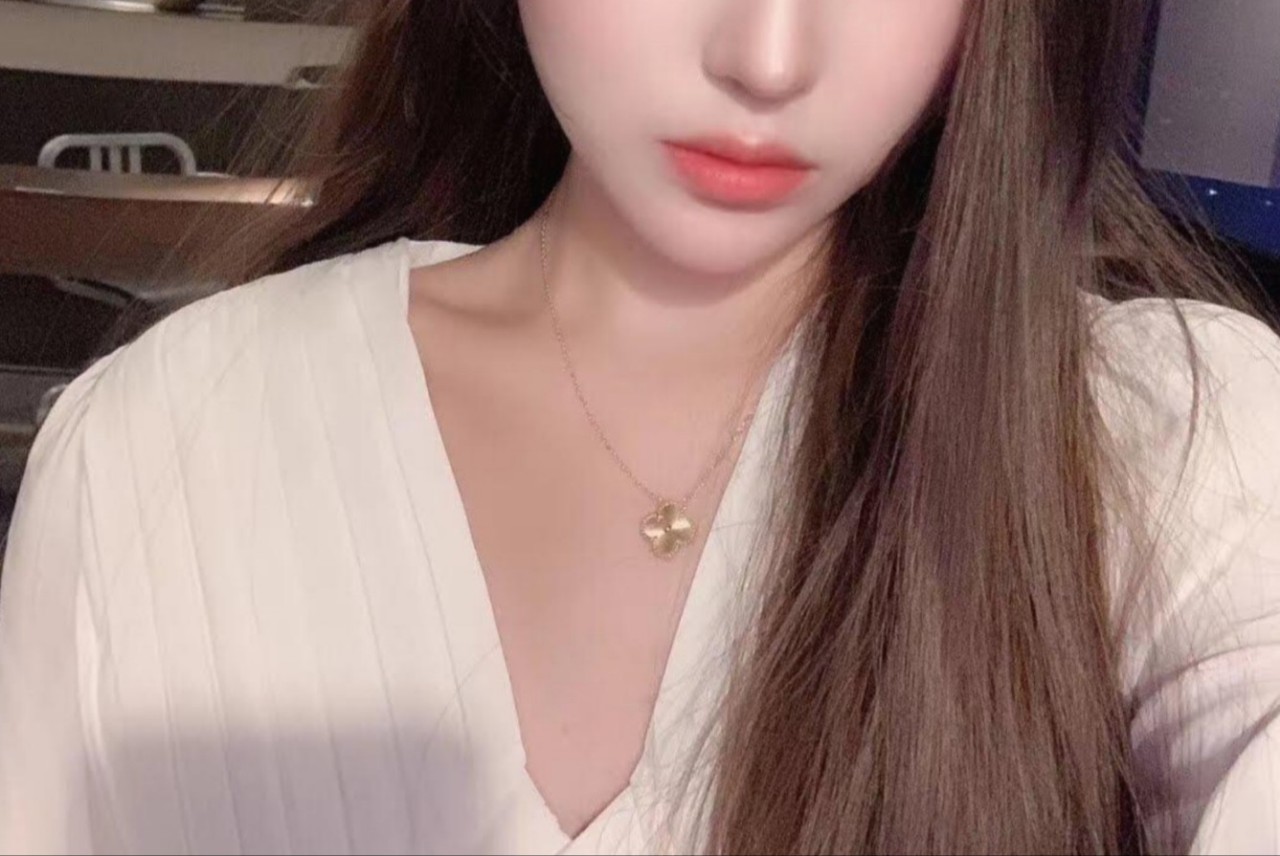 반VVV 알함브라 펜던트 기요세 목걸이