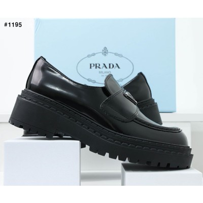 [PRADA] 프라다 초콜릿 브러쉬드 로퍼
